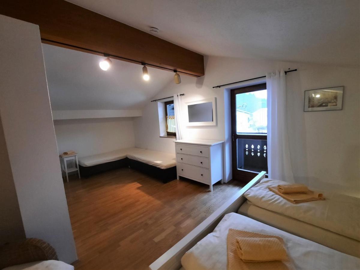 Zwischen Mozart Und Koenig Ludwig Apartment Teisendorf Exterior photo